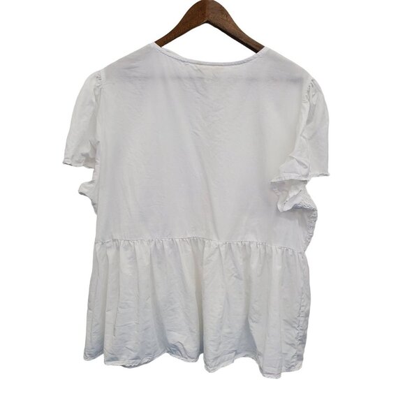 Terra & Sky Womens White Smocked Short Sleeve Peplum Blouse Top Size 2X V-Neck - Picture 4 of 13